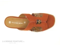 The Divine Factory QL4335 Terra Cotta - Orange - Python - Mule -Chaussures À La Mode cd24607c73b9e66c561f35ea11d5d5ef img 0316.jpg 160412