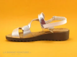 Jordana 3337 Blanc Argent - 2 Velcros - Sandale Femme 11 Jordana 3337 Blanc Argent - 2 Velcros - Sandale Femme -Chaussures À La Mode cd24607c73b9e66c561f35ea11d5d5ef img 2412.jpg 149341