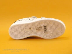 Petit Genie ES4075J Blanc - Tachetee Noir Et Jaune - Basket Velcro Fille -Chaussures À La Mode cd24607c73b9e66c561f35ea11d5d5ef img 3648.jpg 151540