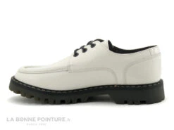 Kickers KICK DECKLOW Blanc Casse Vernis - 911270 - Derbi Femme -Chaussures À La Mode cd24607c73b9e66c561f35ea11d5d5ef img 3967.jpg 176268