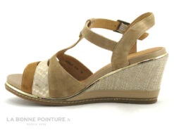 Fugitive IZANE LP5HG69 Mastic -Sandale Beige - Talon Compense -Chaussures À La Mode cd24607c73b9e66c561f35ea11d5d5ef img 7854.jpg 169118