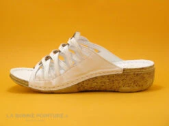 Karyoka DADOU Blanc - Mule Femme - Talon Compense -Chaussures À La Mode cd24607c73b9e66c561f35ea11d5d5ef img 9788.jpg 159647